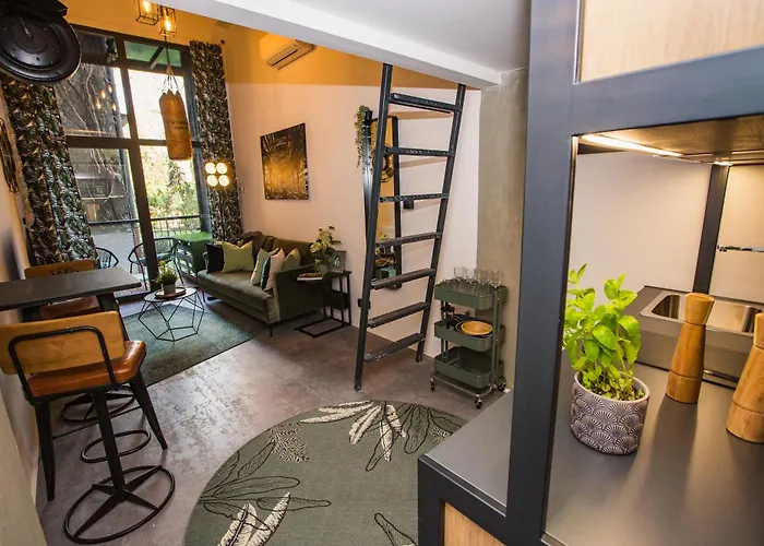Urbanjungle - Your Trendy Loft In Central Budapest